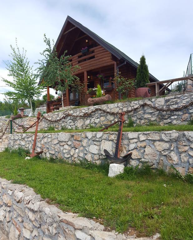 Holiday Home Zoric Nikšić Exteriér fotografie